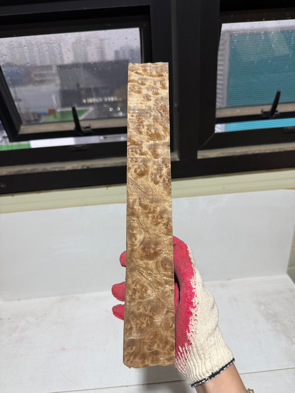 Golden lindera burls A grade